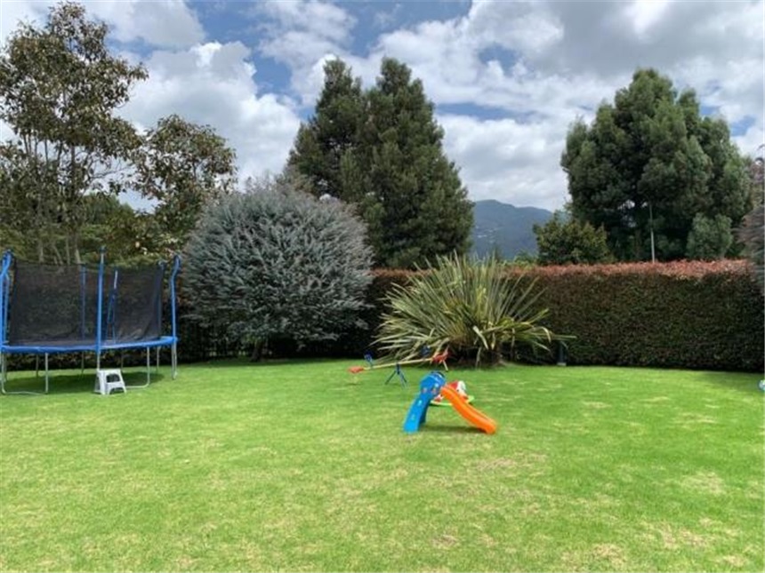 Casa en venta en Guaymaral, Bogotá · foto 4 de 24