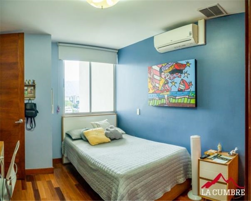Apartamento en venta en El Poblado, Medellín · foto 17 de 19