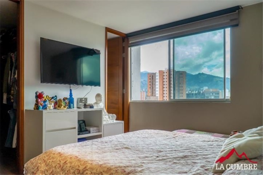 Apartamento en venta en El Poblado, Medellín · foto 14 de 19