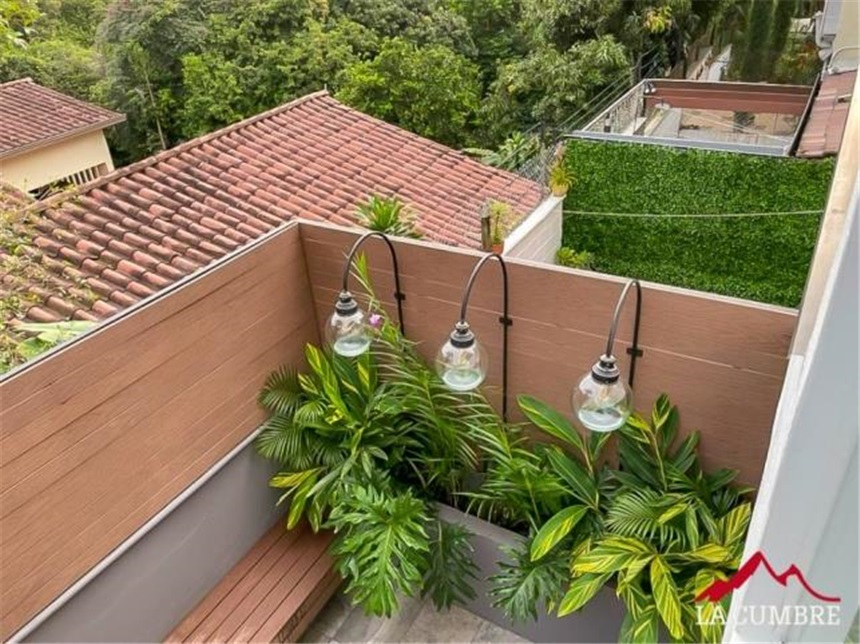 Casa de 3 alcobas en venta en Loma De Las Brujas, Envigado, 201 m² · foto 8 de 18