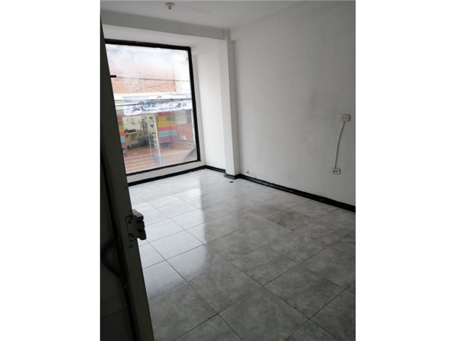 Local en Arriendo - Vista 2