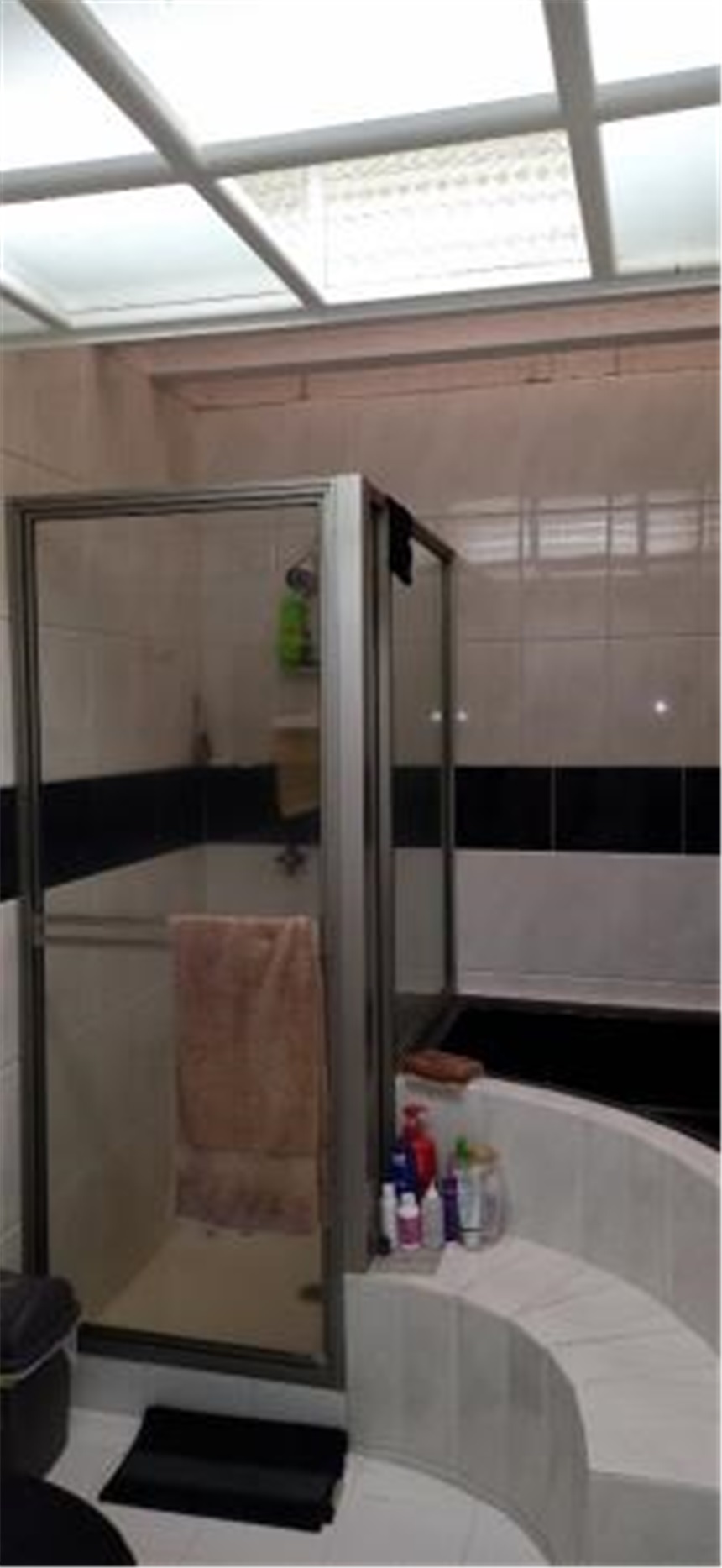Casa de 5 alcobas en venta en El Ingenio, Cali, 589 m² · foto 22 de 24