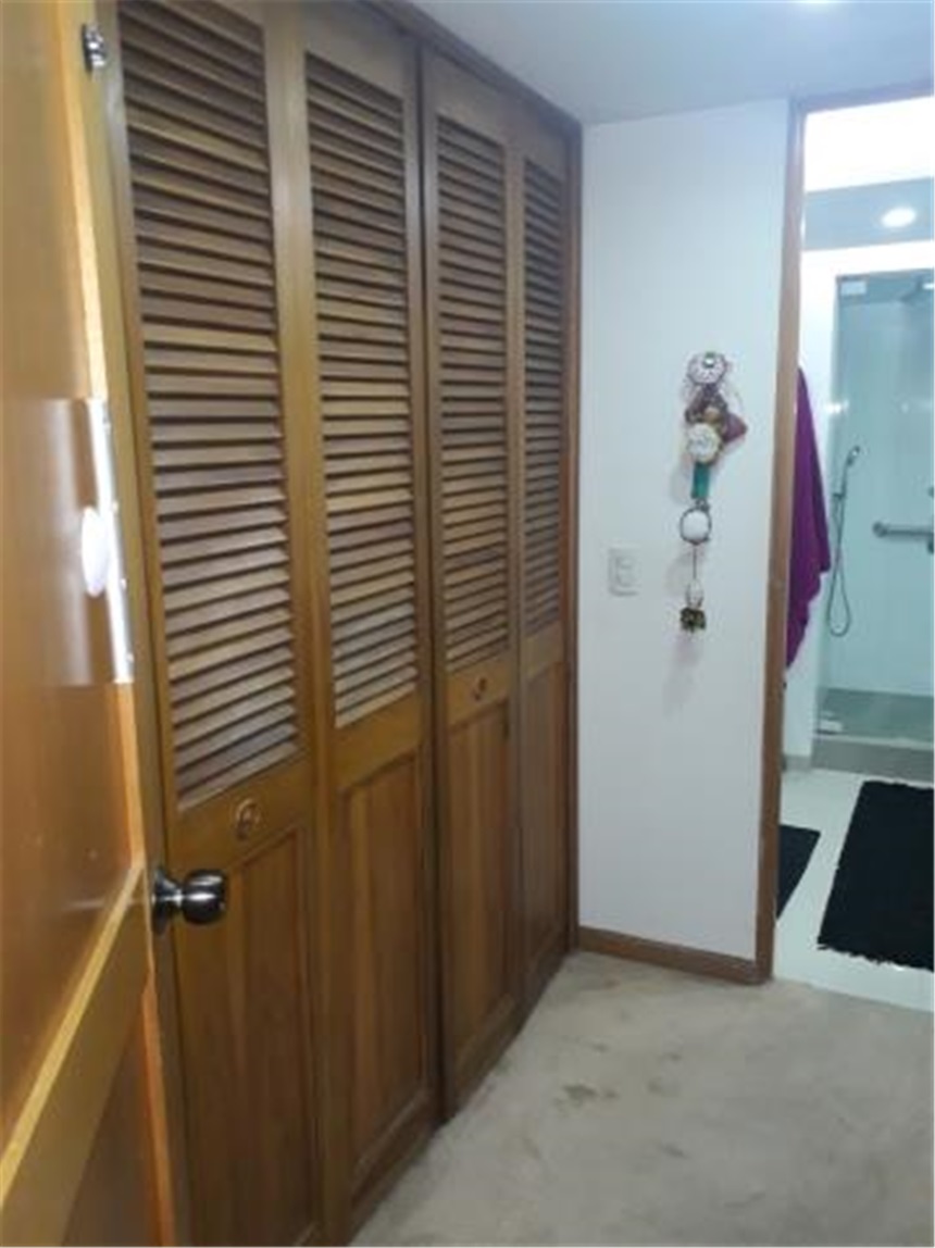 Casa de 4 alcobas en venta en Santa Barbara, Bogotá, 345 m² · foto 6 de 20