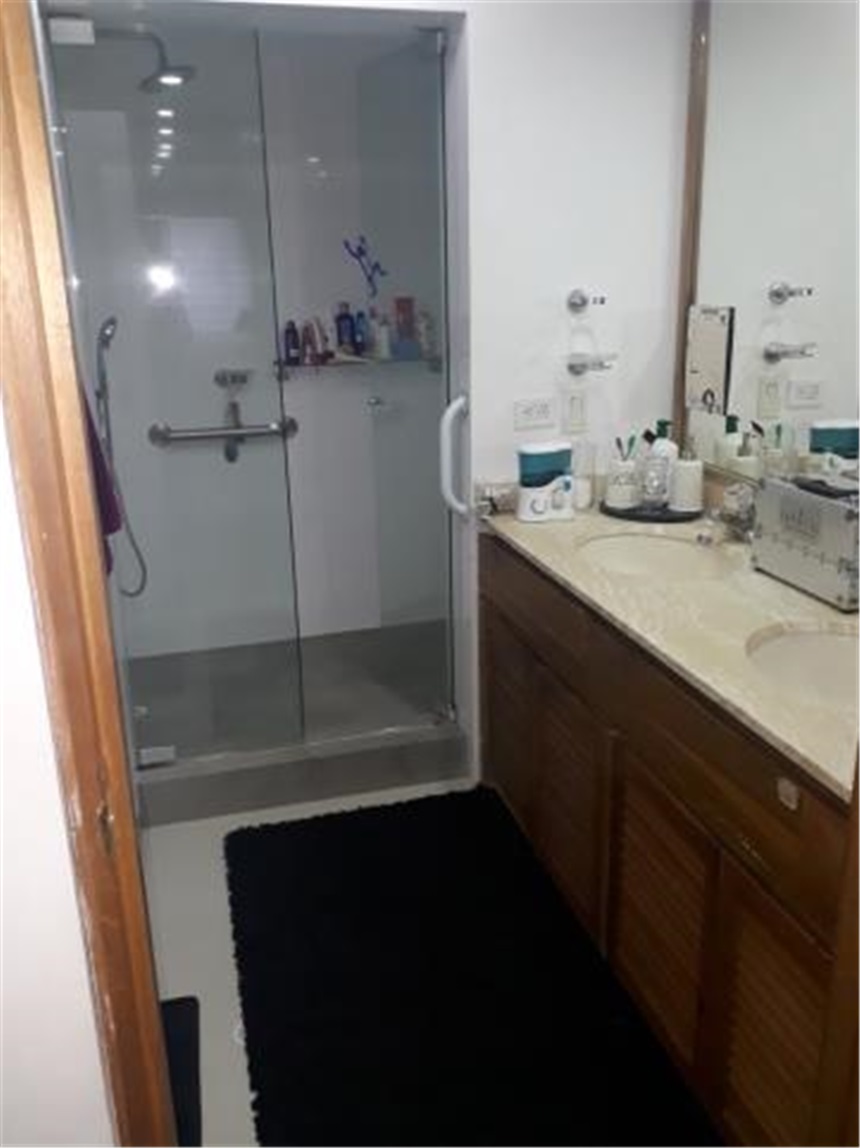 Casa de 4 alcobas en venta en Santa Barbara, Bogotá, 345 m² · foto 7 de 20