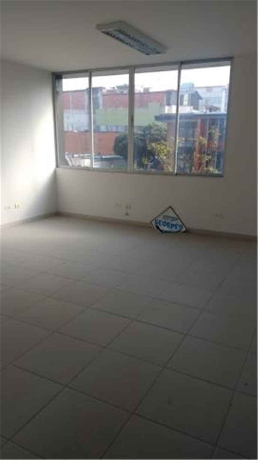 Oficina en arriendo en Centro, Bucaramanga, 22 m² · foto 5 de 9