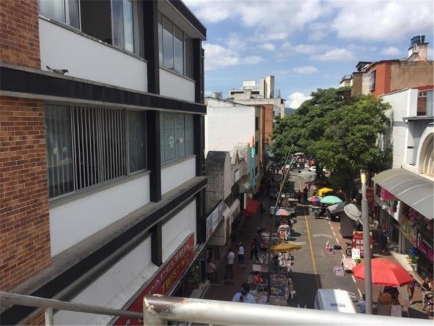 Oficina en arriendo en Centro, Bucaramanga, 22 m² · foto 3 de 9