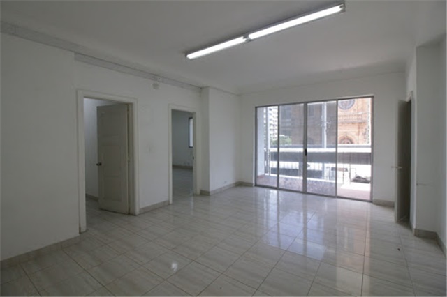 Oficina en arriendo en La Candelaria, Medellín, 323 m² · foto 7 de 21