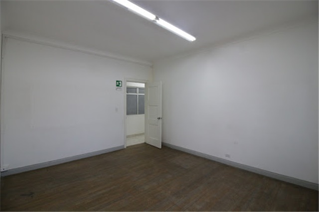 Oficina en arriendo en La Candelaria, Medellín, 323 m² · foto 12 de 21