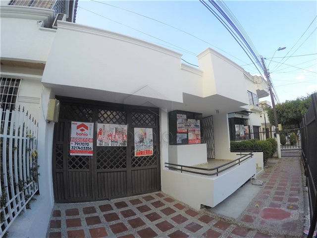 Casa de 3 alcobas en venta en La Julia, Montería, 206 m² · foto 2 de 17