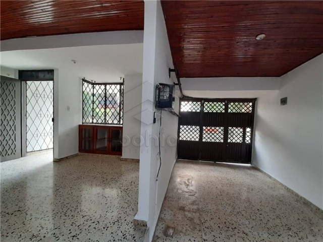 Casa de 3 alcobas en venta en La Julia, Montería, 206 m² · foto 6 de 17