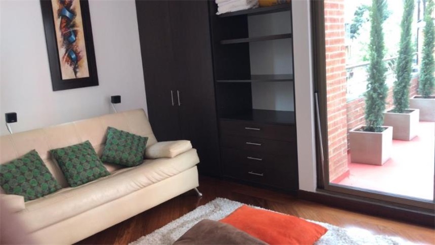 Piso – Bogotá, Chicó Lago - Más