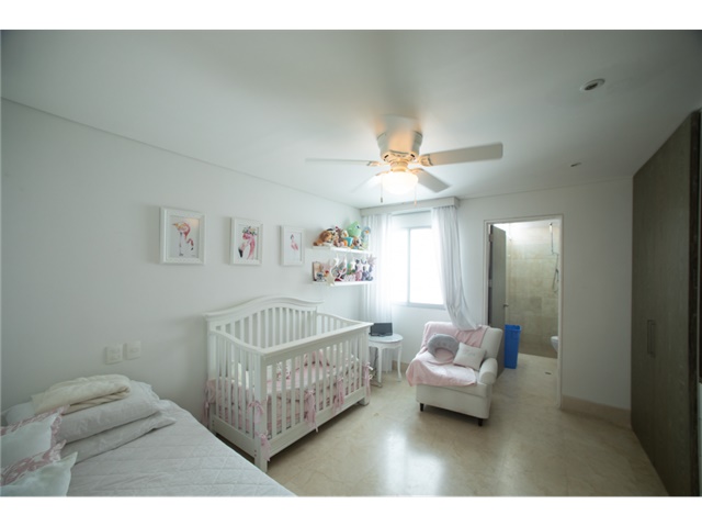 Casa de 4 alcobas en venta en Castillogrande, Cartagena, 575 m² · foto 11 de 17