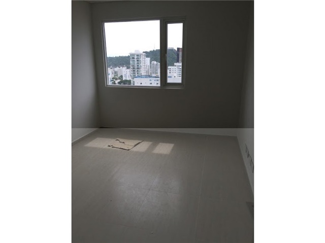 Apartamento en venta en Manga, Cartagena · foto 8 de 17