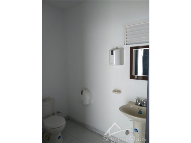 Oficina en arriendo en Mamonal, Cartagena, 152 m² · foto 18 de 24