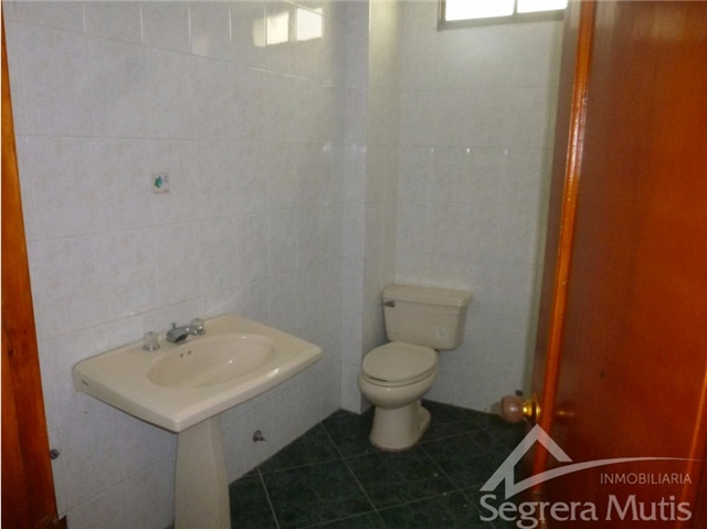 Local en arriendo en Crespo, Cartagena, 720 m² · foto 21 de 24