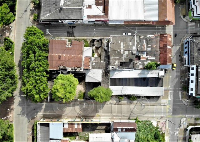 Casa de 4 alcobas en arriendo en Centro, Montería, 778 m² · foto 6 de 24