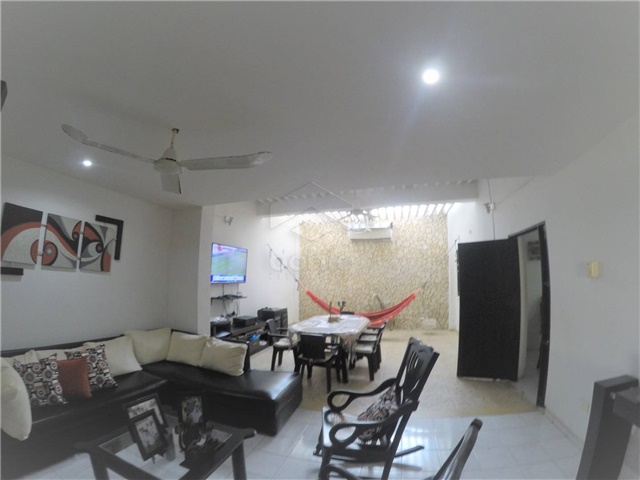 Casa en venta en La Castellana, Montería · foto 9 de 16