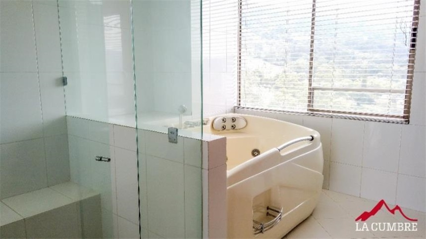 Apartamento en venta en El Poblado, Medellín · foto 13 de 15