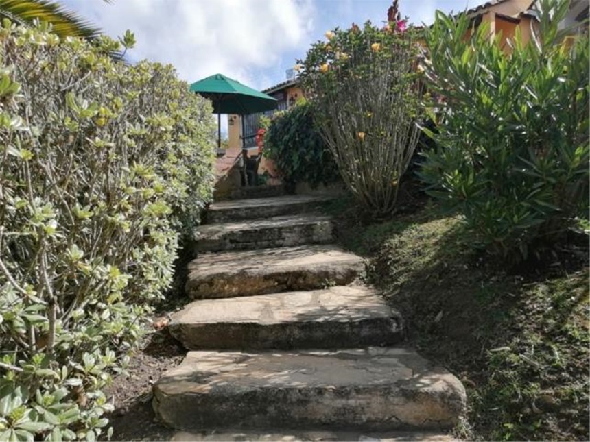 Casa en venta en San Cayetano, La Calera · foto 5 de 24