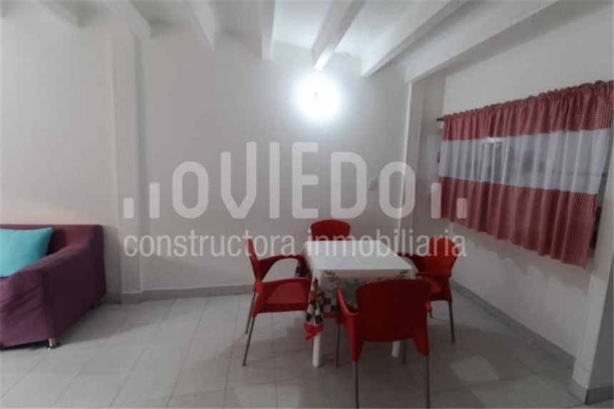 Casa de 6 alcobas en venta en Centro, Piedecuesta, 180 m² · foto 3 de 18