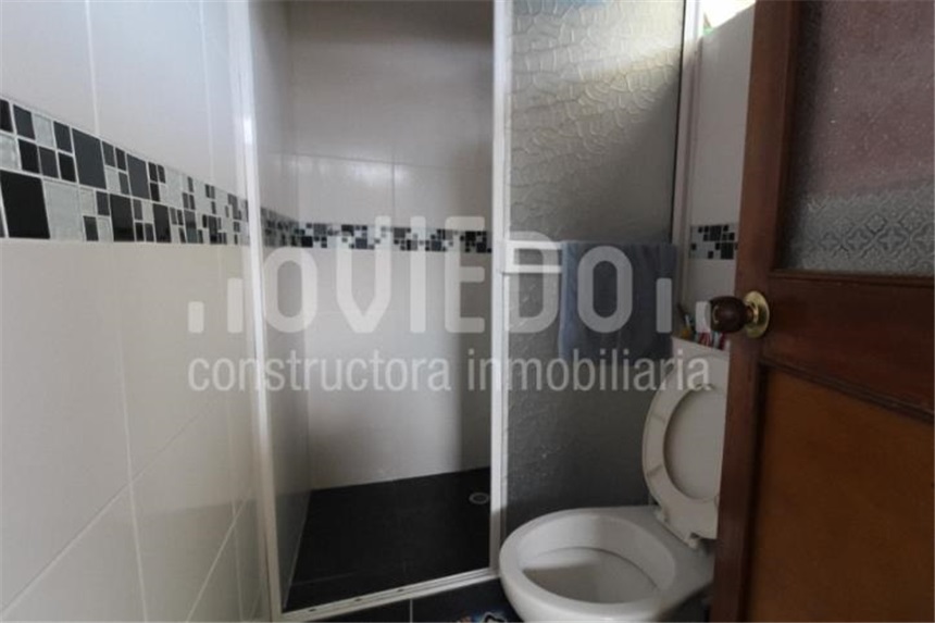 Casa de 6 alcobas en venta en Centro, Piedecuesta, 180 m² · foto 16 de 18