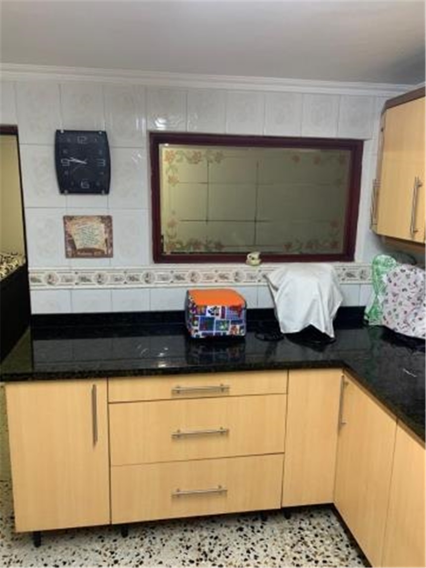 Casa de 4 alcobas en venta en Centro, Barranquilla, 246 m² · foto 9 de 11