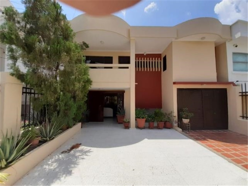Casa de 4 alcobas en venta en Centro, Barranquilla, 246 m² · foto 8 de 11