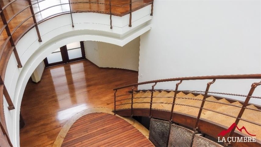 Casa de 4 alcobas en venta en El Poblado, Medellín, 498 m² · foto 11 de 18