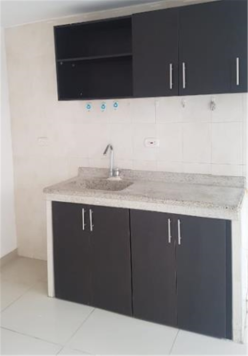 Piso – Bogotá, La Magdalena, Localidad Kennedy - Más
