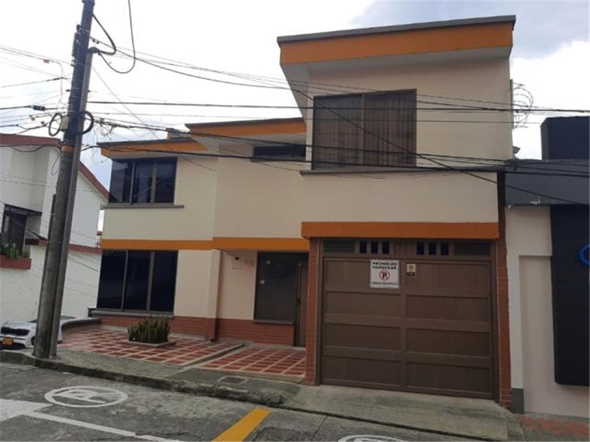 Casa en venta en La Julita, Pereira · foto 3 de 23