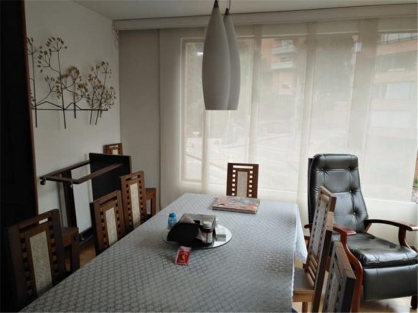 Apartamento en venta en Los Rosales, Bogotá · foto 5 de 22