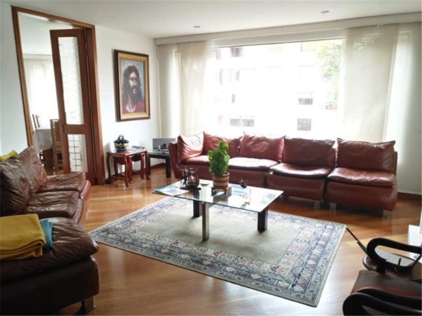 Apartamento en venta en Los Rosales, Bogotá · foto 9 de 22