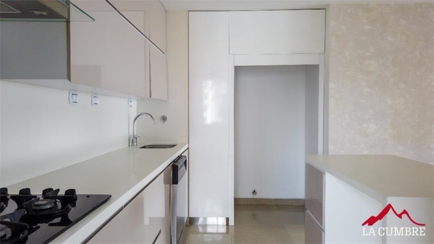 Apartamento de 2 alcobas en venta en Santo Domingo Savio No.1, Medellín, 150 m² · foto 10 de 16