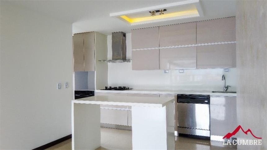 Apartamento de 2 alcobas en venta en Santo Domingo Savio No.1, Medellín, 150 m² · foto 7 de 16