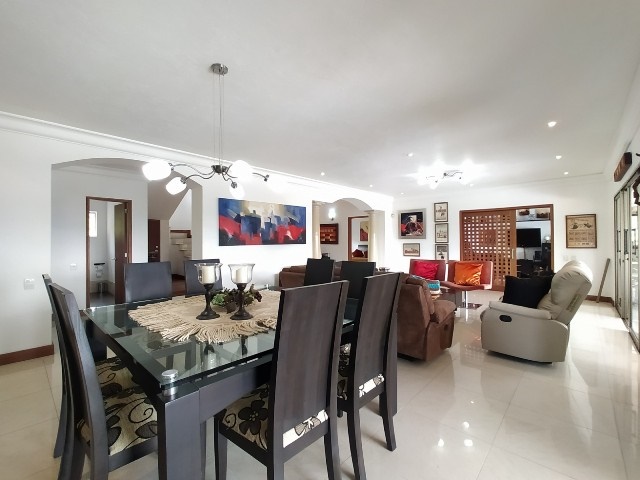 Casa de 5 alcobas en venta en Las Palmas, Medellín, 1600 m² · foto 5 de 18