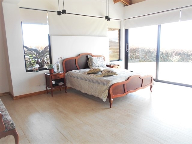 Casa de 4 alcobas en venta en Las Palmas, Medellín · foto 5 de 20