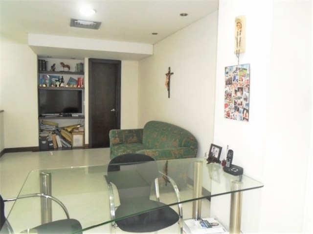 Local en venta en Manila, Medellín, 97 m² · foto 4 de 6