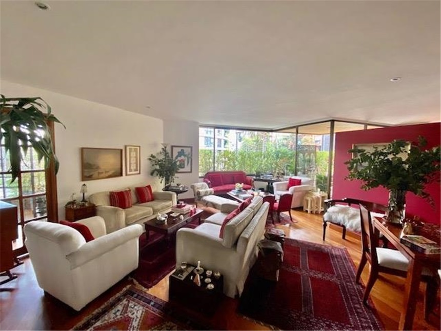 Piso – Bogotá, El Refugio - Más