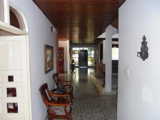 Casa en venta en Centro, Montería, 700 m² · foto 9 de 17