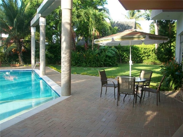 Casa en venta en Sevilla, Montería, 590 m² · foto 6 de 20