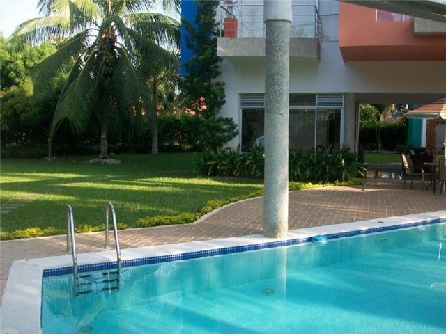 Casa en venta en Sevilla, Montería, 590 m² · foto 14 de 20