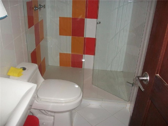 Casa en venta en Sevilla, Montería, 590 m² · foto 18 de 20