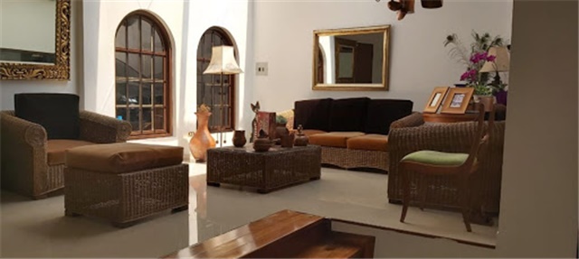 Casa de 3 alcobas en venta en Lindaraja, Bogotá, 433 m² · foto 3 de 24