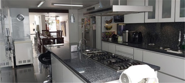 Casa de 3 alcobas en venta en Lindaraja, Bogotá, 433 m² · foto 18 de 24