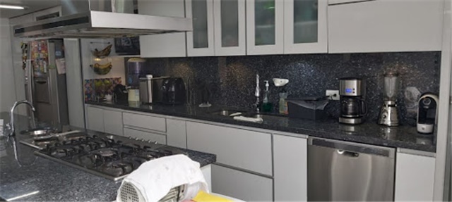 Casa de 3 alcobas en venta en Lindaraja, Bogotá, 433 m² · foto 19 de 24