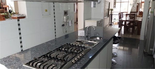 Casa de 3 alcobas en venta en Lindaraja, Bogotá, 433 m² · foto 20 de 24