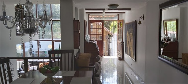 Casa de 3 alcobas en venta en Lindaraja, Bogotá, 433 m² · foto 21 de 24