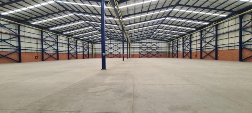 Bodega en arriendo en Zona Industrial, Yumbo · foto 11 de 24
