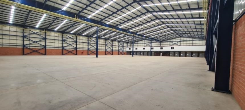 Bodega en arriendo en Zona Industrial, Yumbo · foto 14 de 24