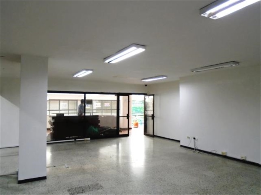 Oficina en Arriendo - Vista 4